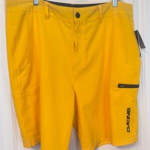 Dakine Men's Bright Yellow Board Shorts size 40 NWT
